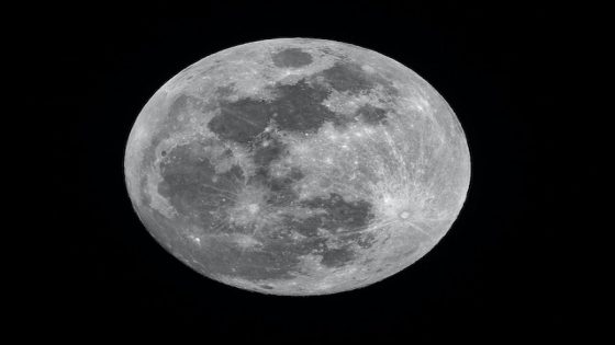ما هو تفسير رؤيا القمر في المنام – تفسير القمر في الحلم