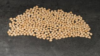 تفسير حلم اكل الحمص في المنام لابن سيرين