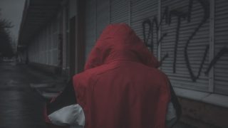 تفسير حلم السرقه في المنام للبنت العزباء للمتزوجه للحامل