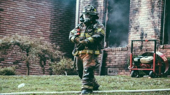 تفسير رجل الاطفاء في الحلم – رؤيا رجال الاطفاء في المنام