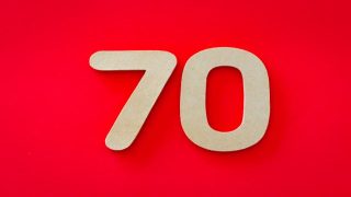 تفسير رؤية رقم 70 في المنام للعزباء