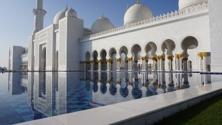 مسجد السلطان حسن البلقيه؛ الجامع الملكي لحاكم بروناي ذو التصاميم