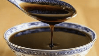 هل تناول دبس الخروب يرفع السكر