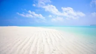 شاطئ جرين باول؛ اكتشف معنا على أفضل الأنشطة وأشهر المنتجعات القريبة